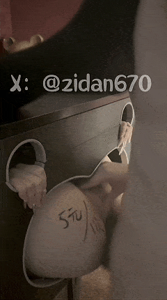 213531tpr95y4gpznz9ncr.gif